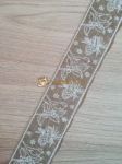 vszon szalag 40 mm, drapp alapon natr madarak